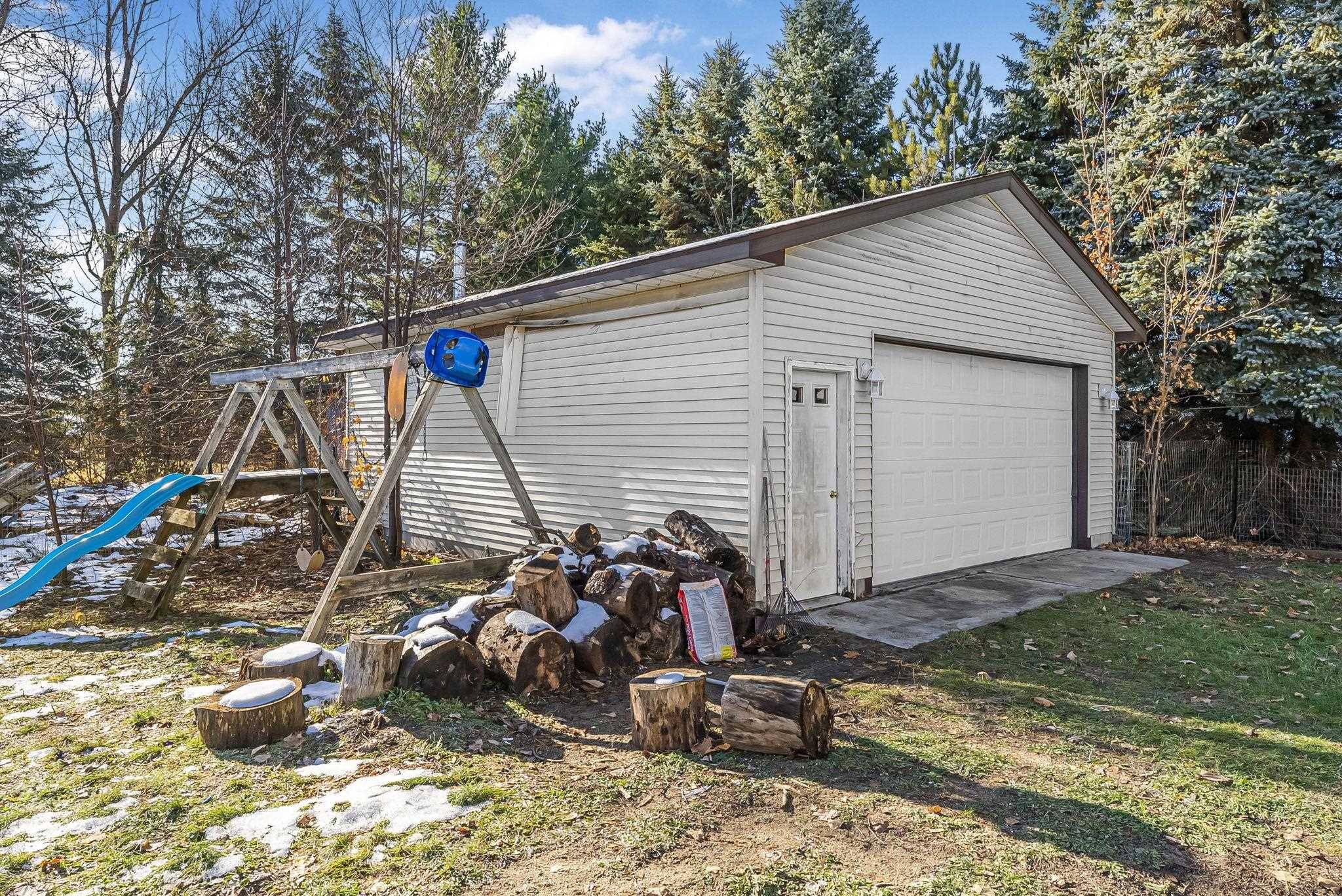 Grawn, MI 49637,7423 Scotchwood LN