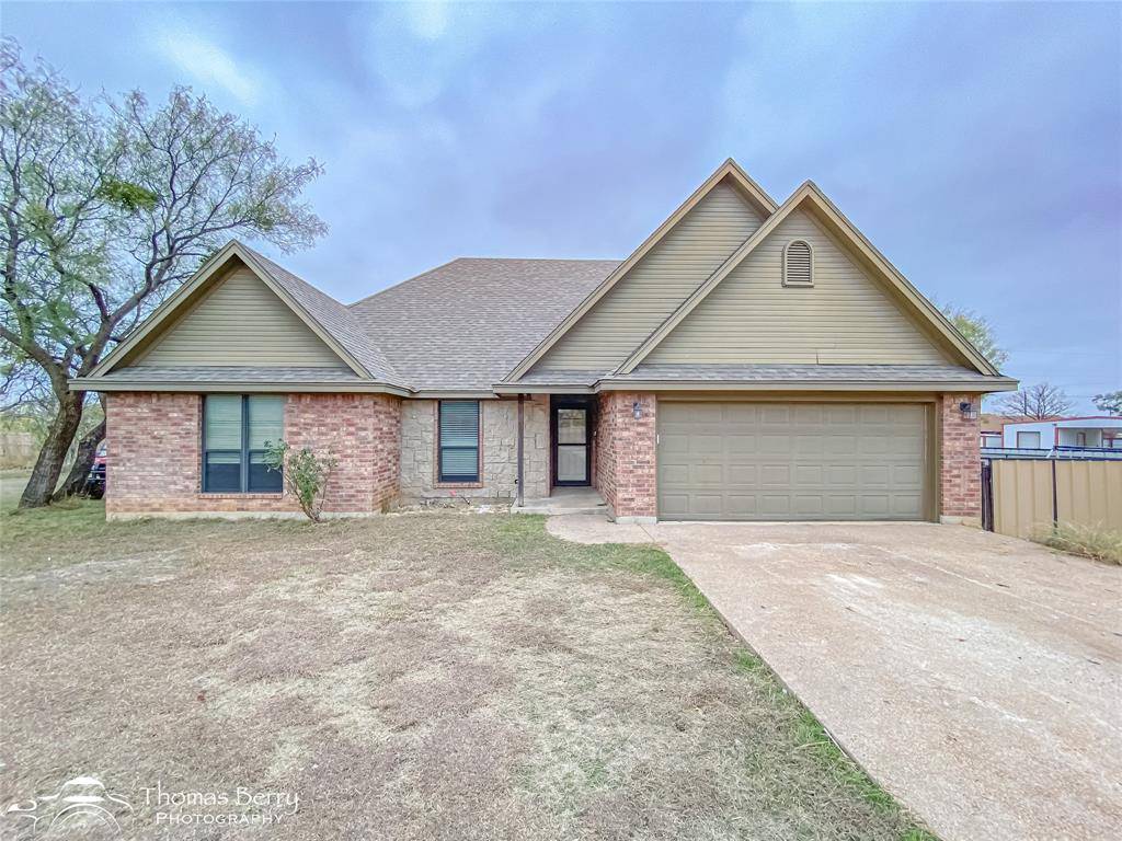 Baird, TX 79504,1409 Mesa Drive