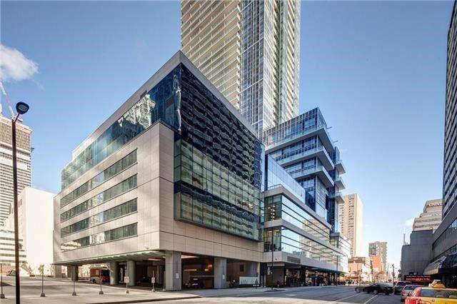 Toronto C01, ON M5B 1L2,384 Yonge ST #31