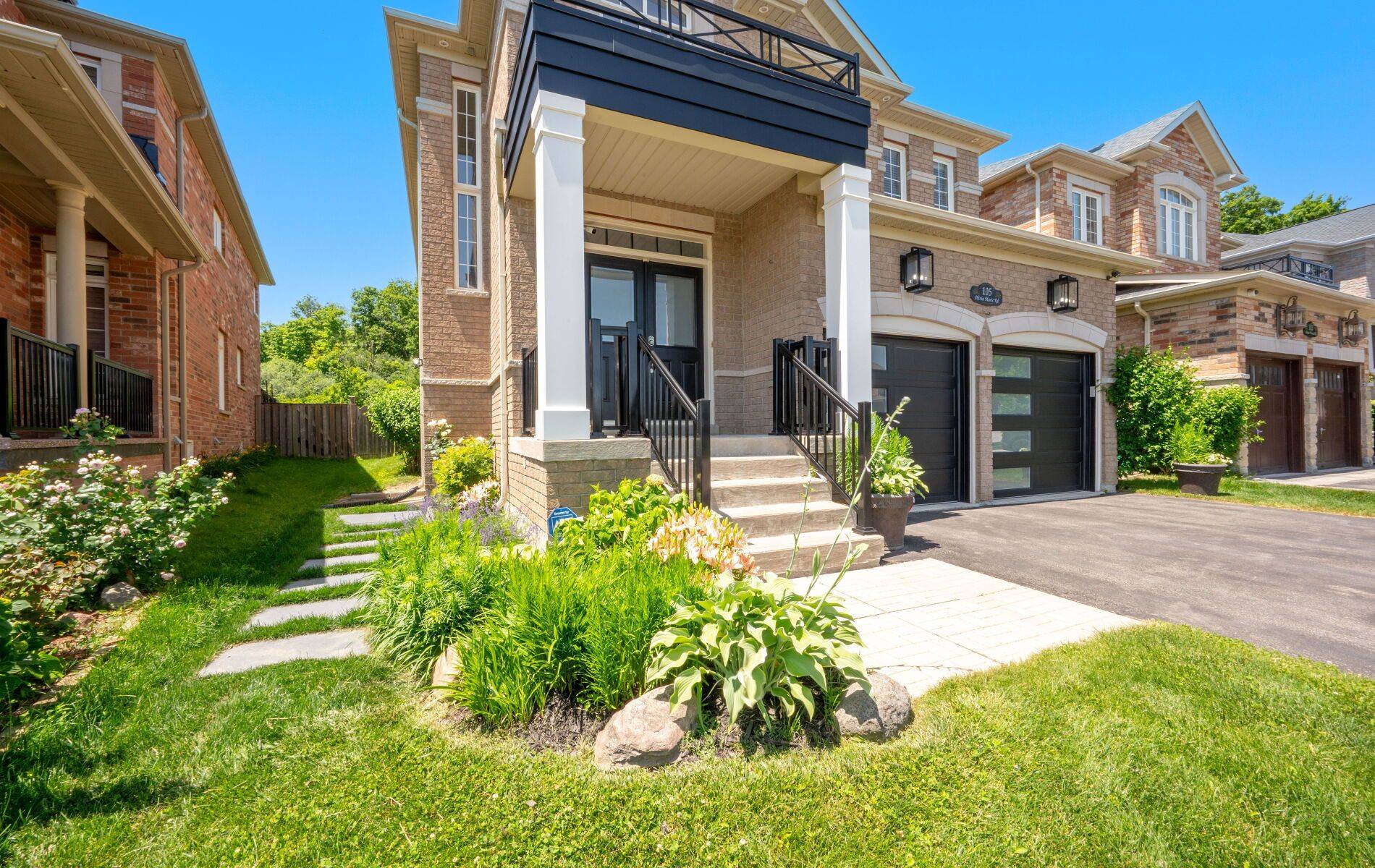 Brampton, ON L6Y 0N1,105 Olivia Marie RD