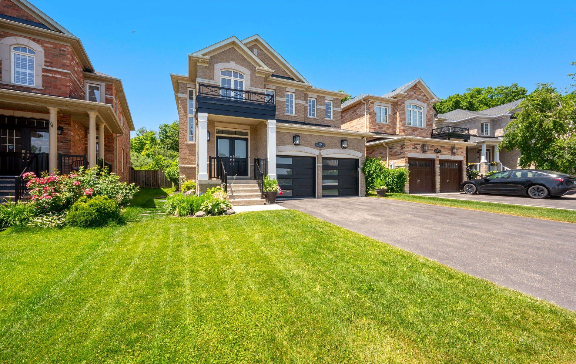 Brampton, ON L6Y 0N1,105 Olivia Marie RD