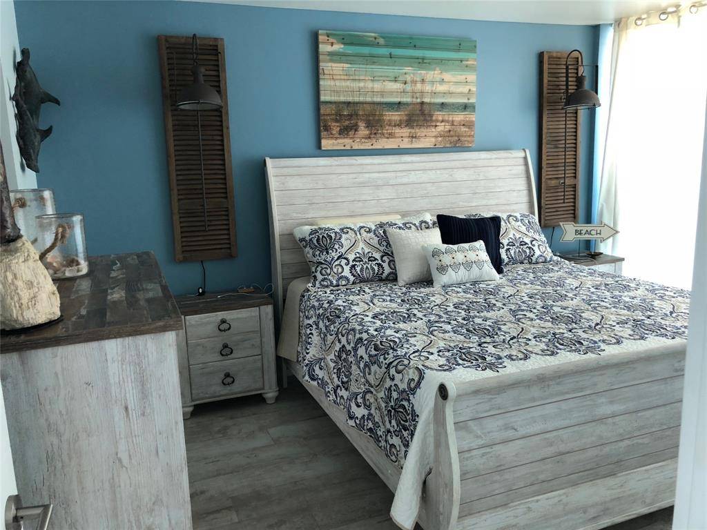 Deerfield Beach, FL 33441,333 NE 21st Ave #1216