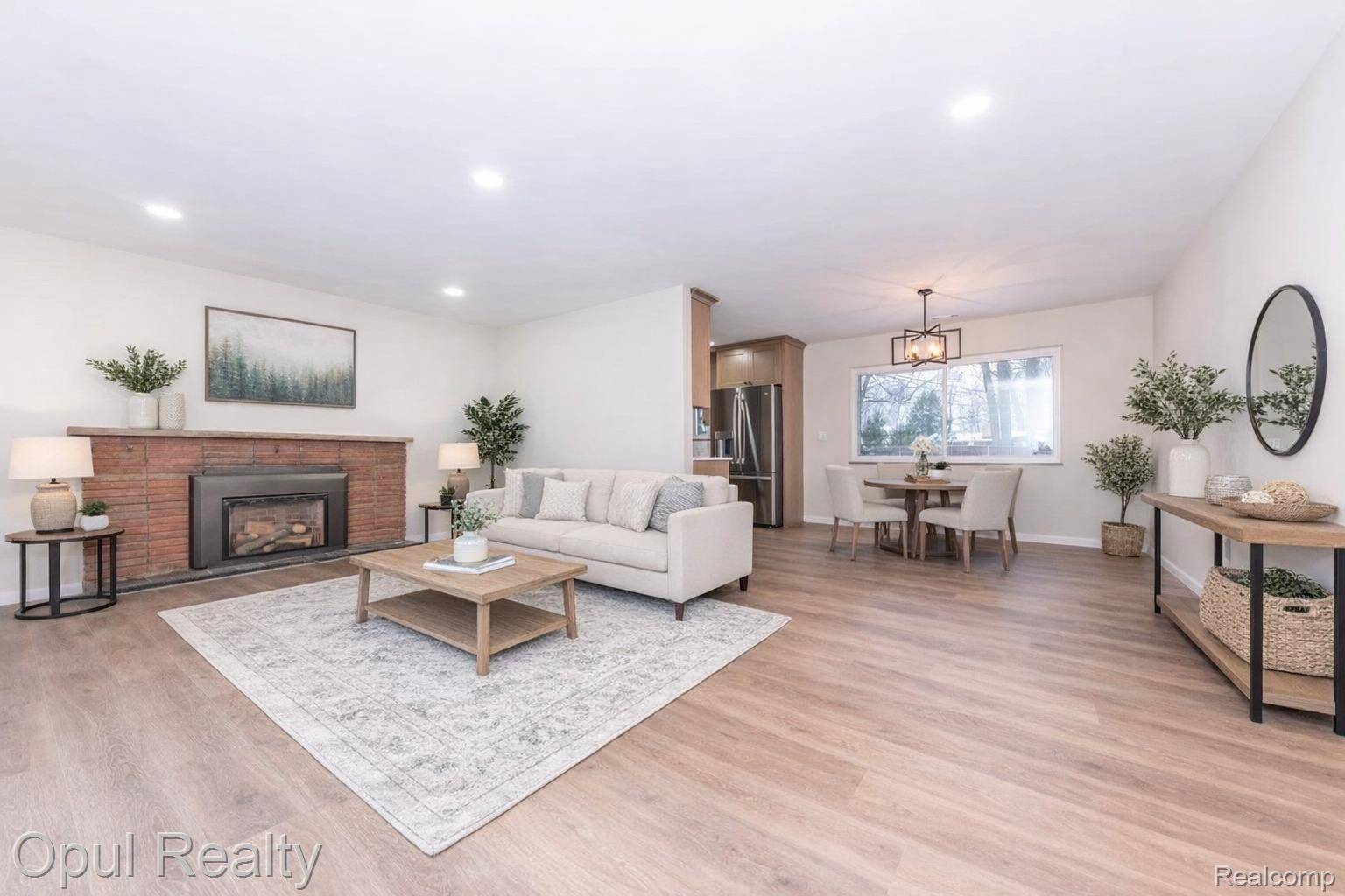 Farmington, MI 48335,23220 Fleming DR