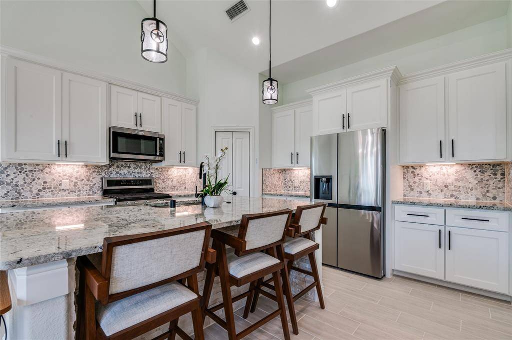 Hutchins, TX 75141,113 Odell Street