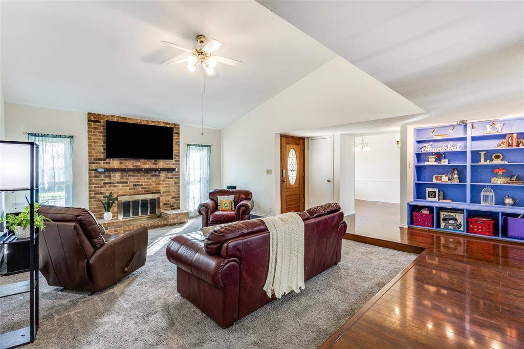 Plano, TX 75025,1313 Heidi Drive