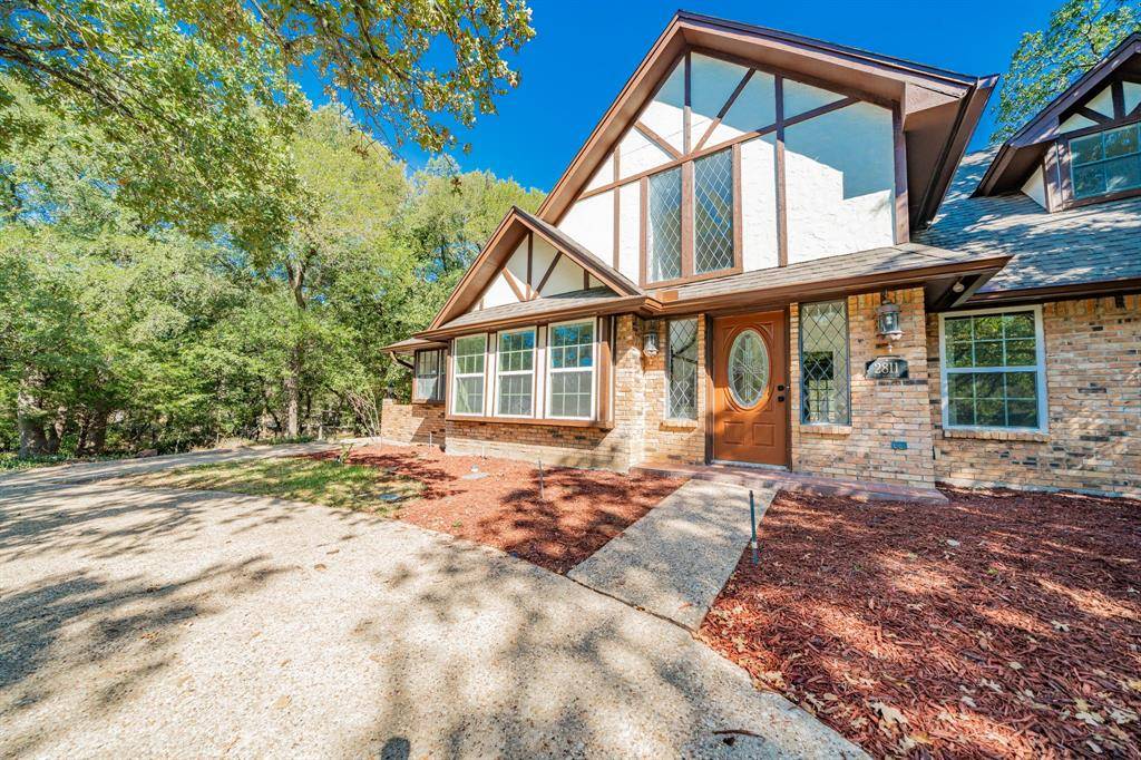 Dalworthington Gardens, TX 76016,2811 Burlwood Drive