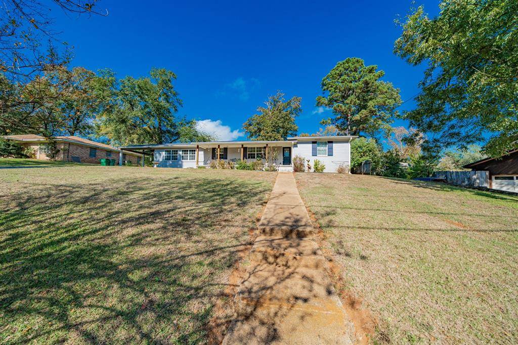 Palestine, TX 75801,207 Inwood Drive