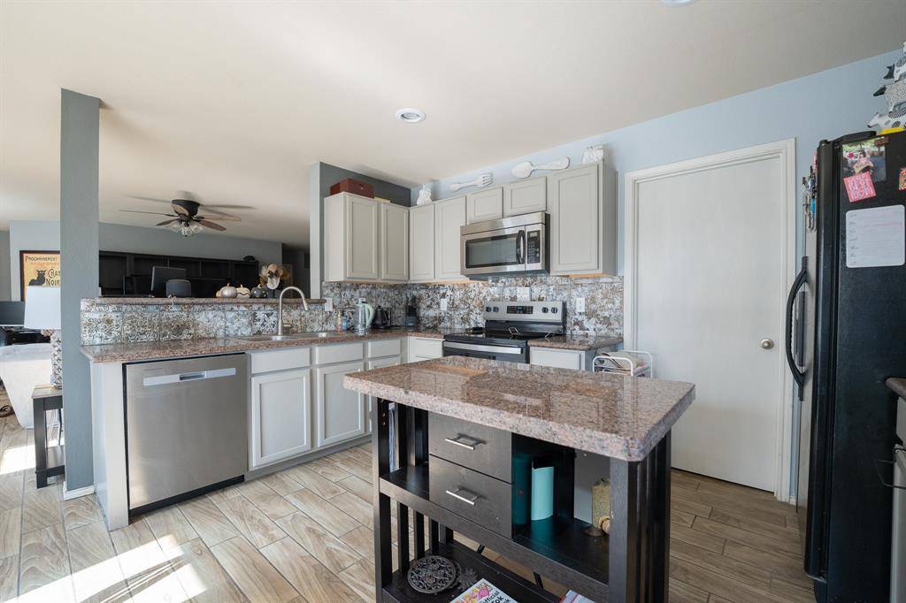 Little Elm, TX 75068,2548 Saddlehorn Drive