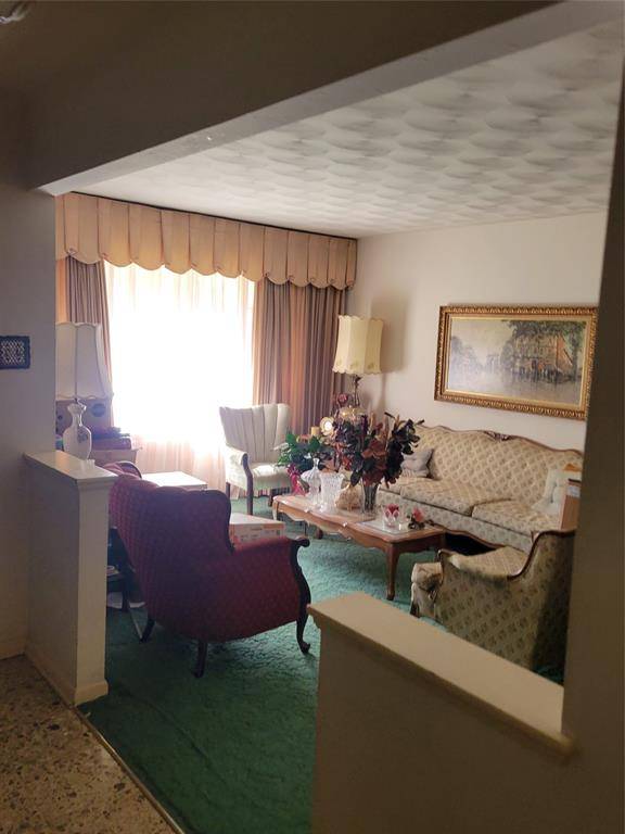 Dallas, TX 75232,1239 Misty Glen Lane