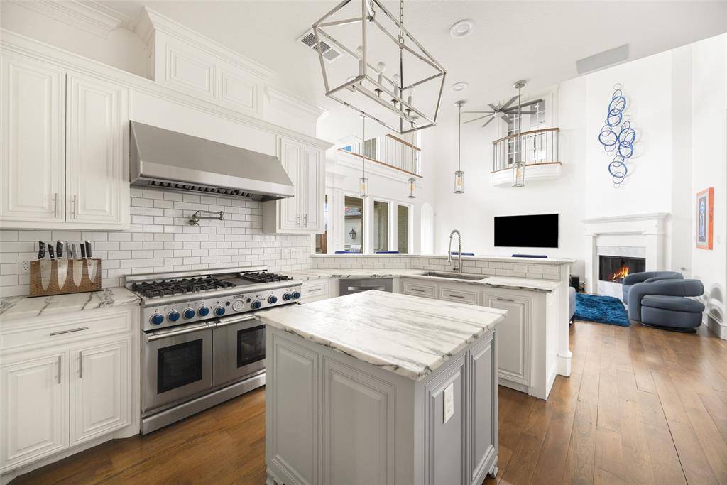 Dallas, TX 75214,6560 Vanderbilt Avenue