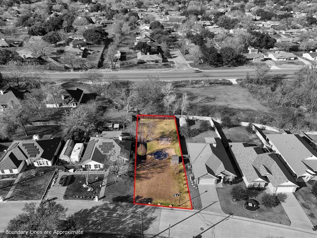 Hewitt, TX 76643,324 Hedrick Drive