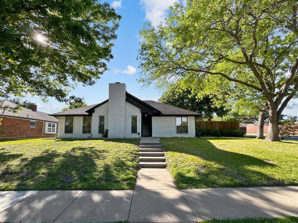 Coppell, TX 75019,301 Barclay Avenue