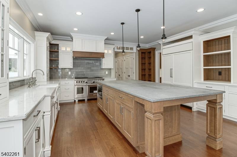 Green Brook Twp., NJ 08812,8 Juniper Pointe Trail