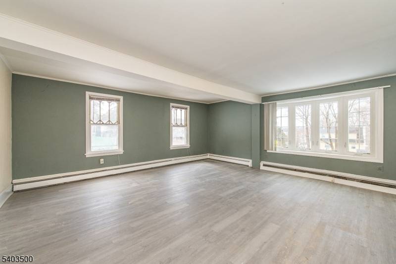 Mount Arlington Boro, NJ 07856,382 Howard Blvd