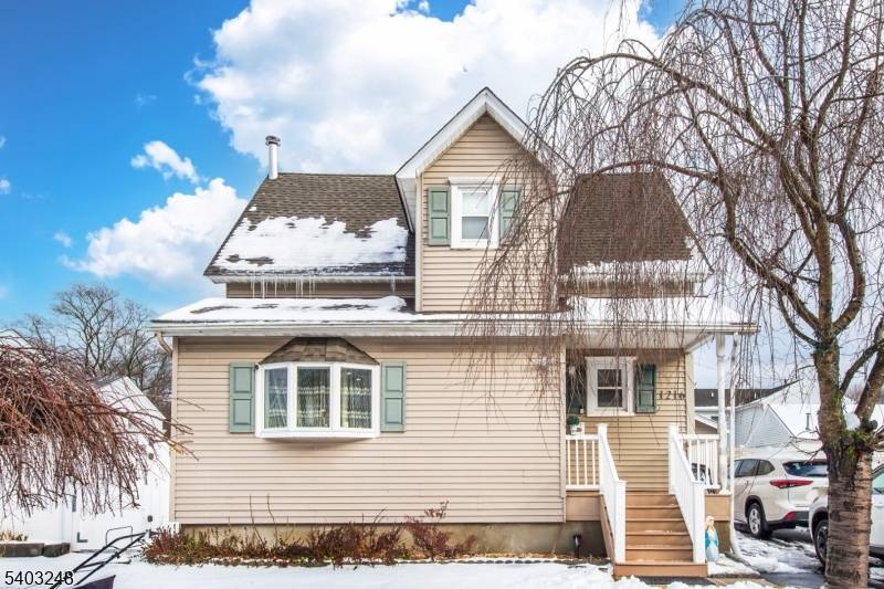 Wanaque Boro, NJ 07420,1216 Ringwood Ave