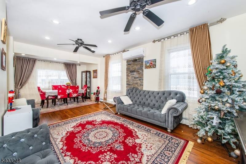 Wanaque Boro, NJ 07420,1216 Ringwood Ave