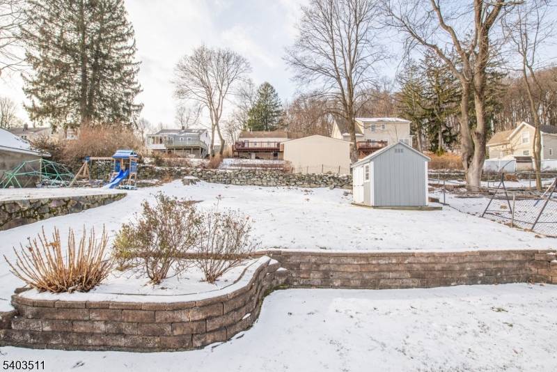 Dover Town, NJ 07801,18 Grant St