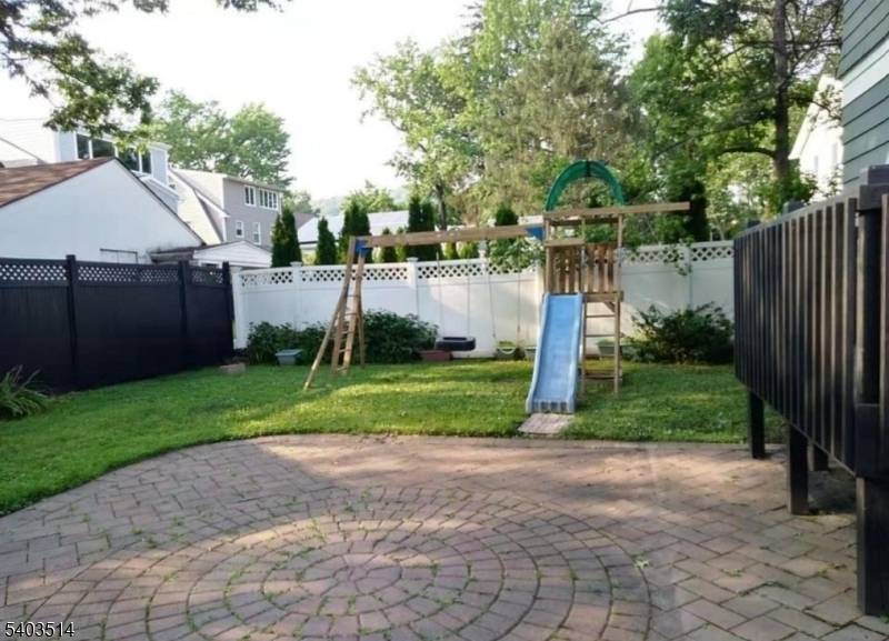 Millburn Twp., NJ 07041,525 Wyoming Ave