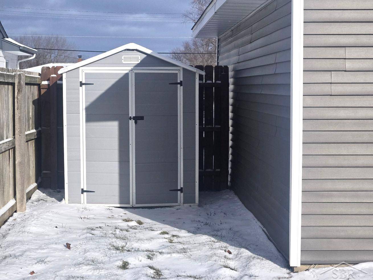 Saginaw, MI 48603,2355 Plainview DR