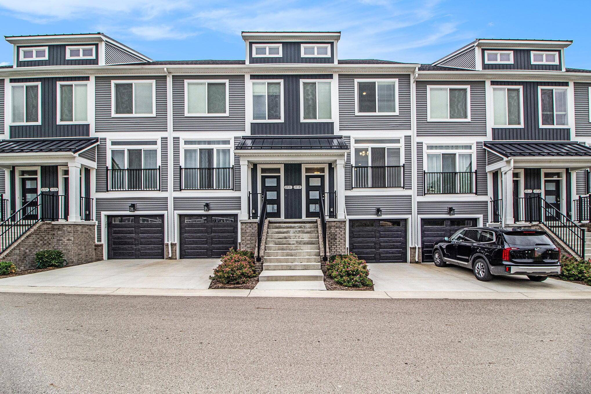 Ann Arbor, MI 48105,2719 Bristol Ridge DR