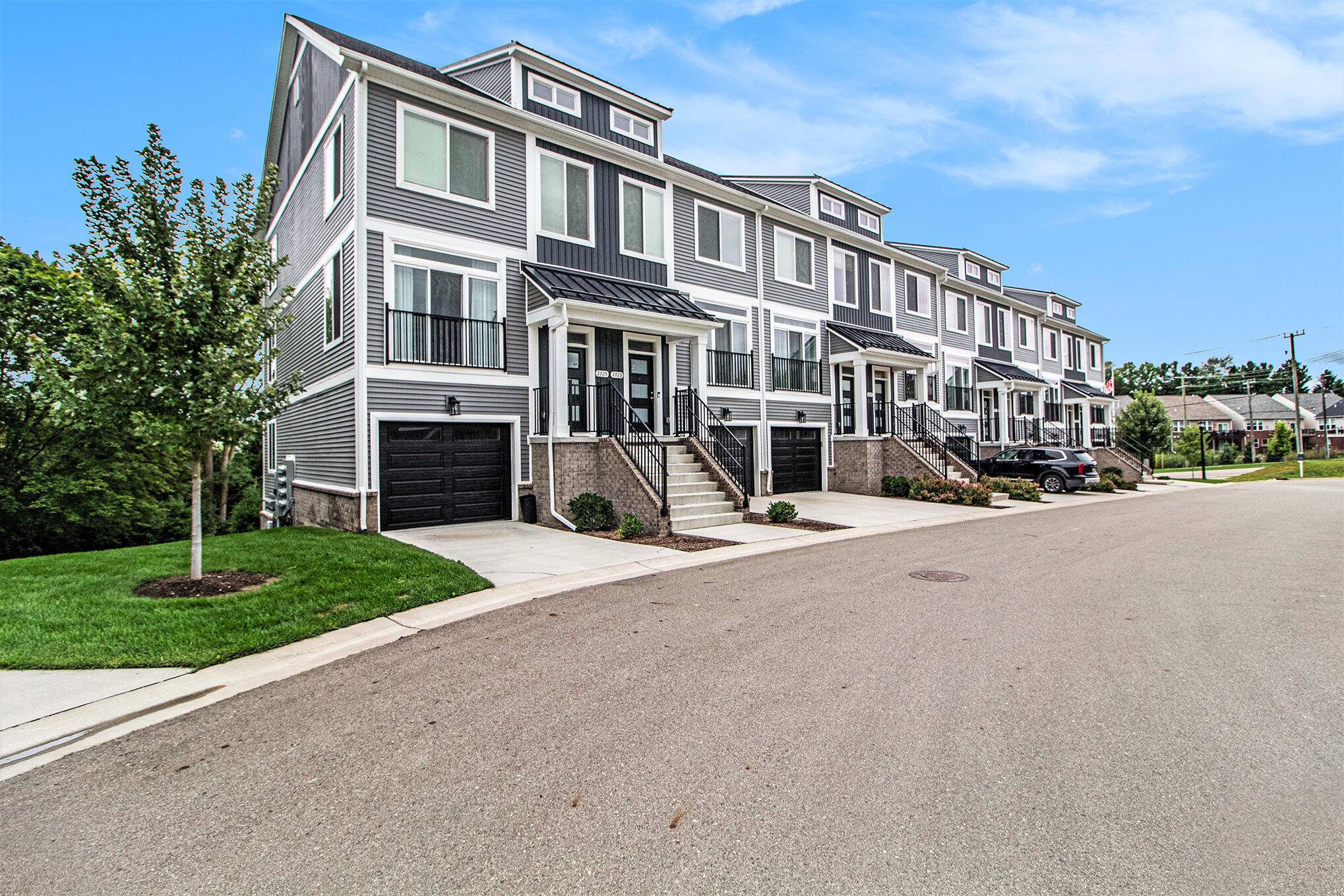 Ann Arbor, MI 48105,2719 Bristol Ridge DR