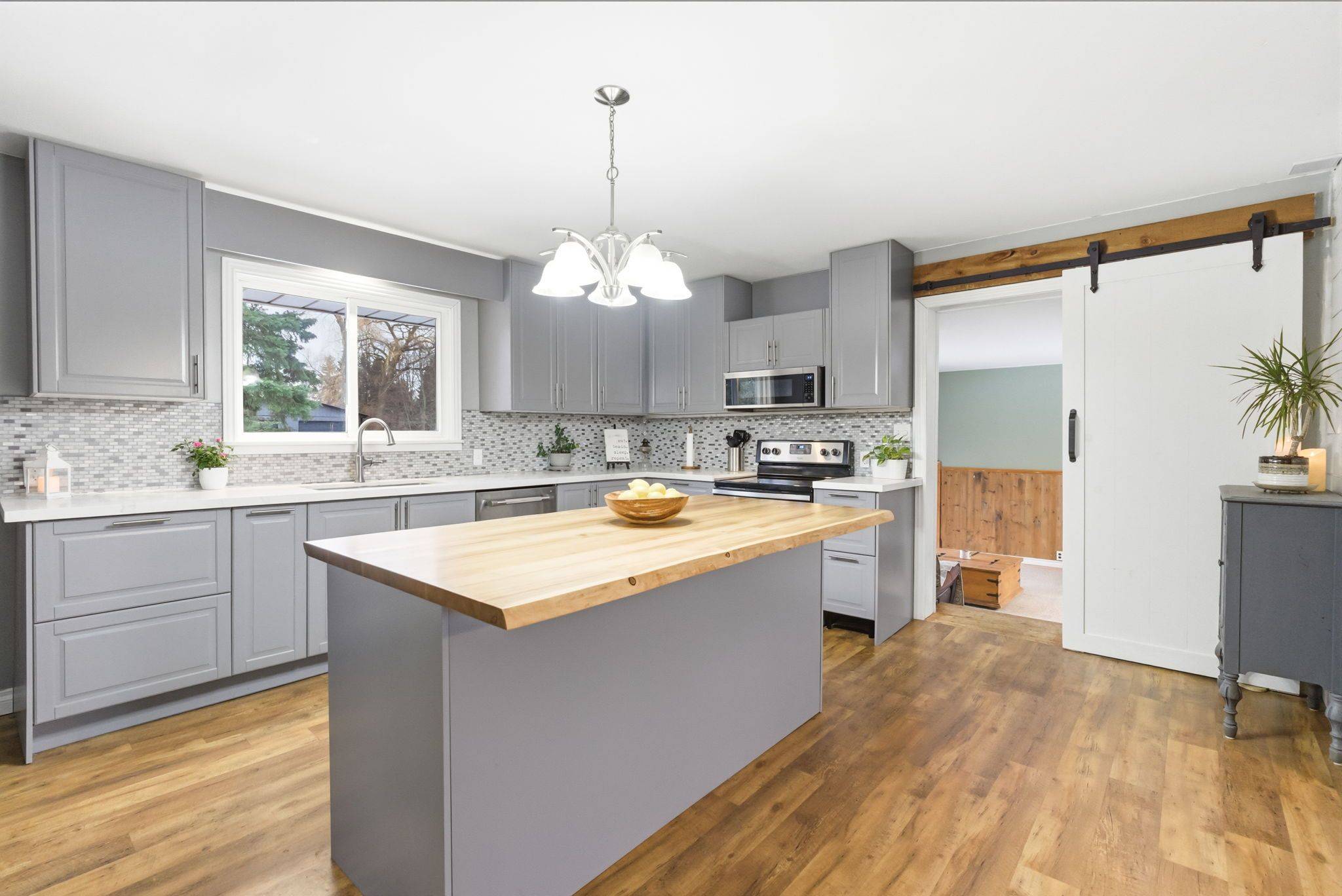 Clarington, ON L1E 2L3,3824 Trulls RD