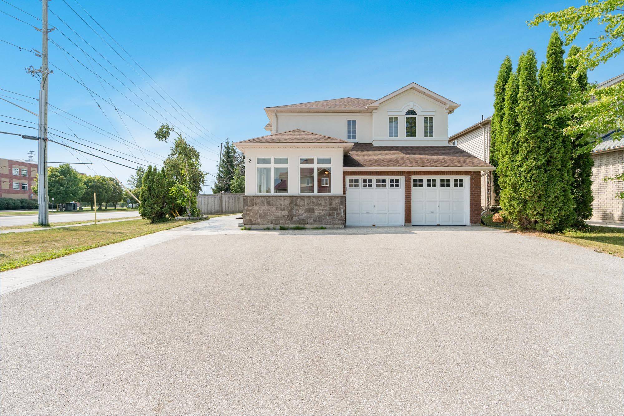 Orillia, ON L3V 7Y8,2 Vanessa Drive N/A