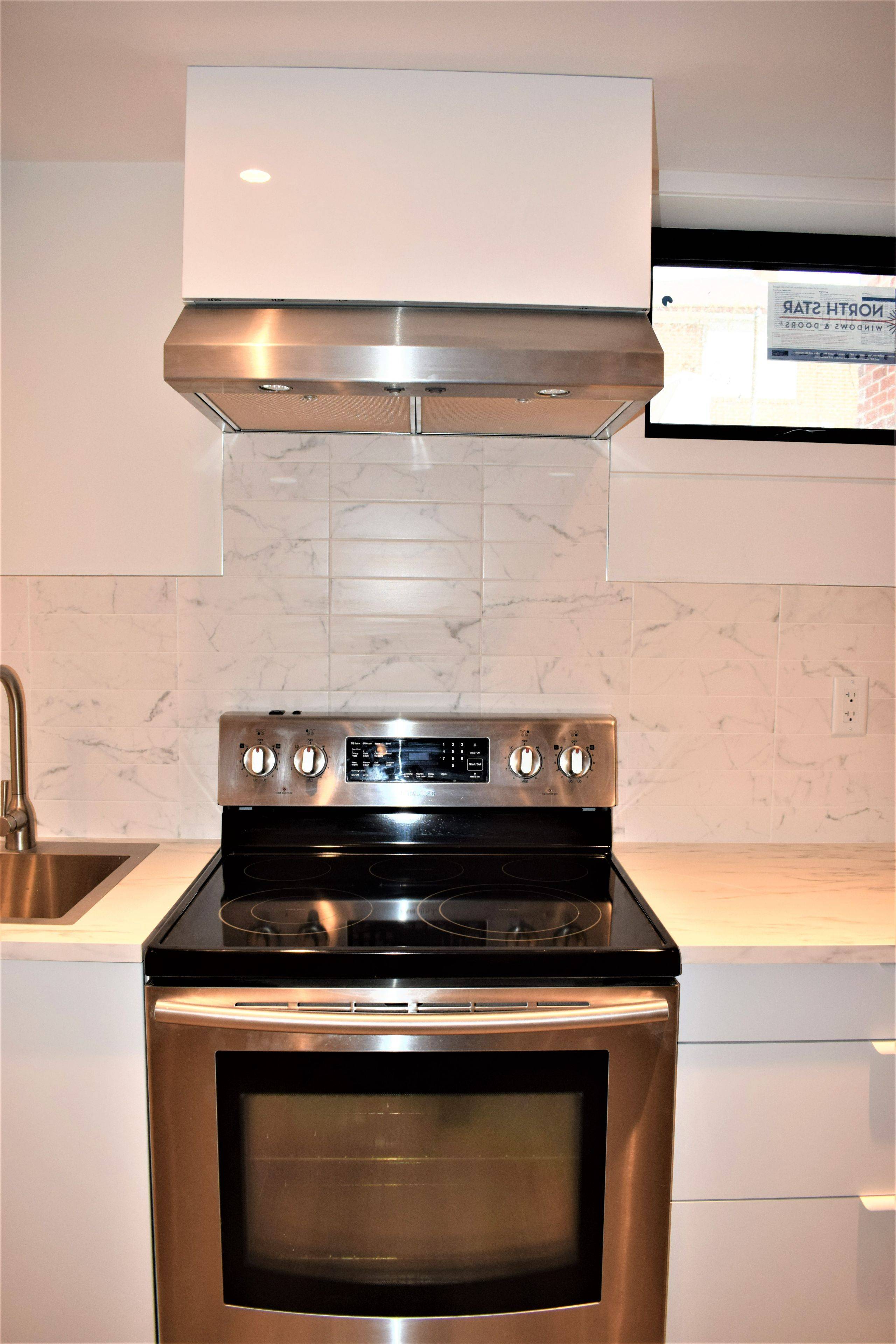 Toronto W05, ON M3M 2A9,33 Ianhall RD #Bsmnt