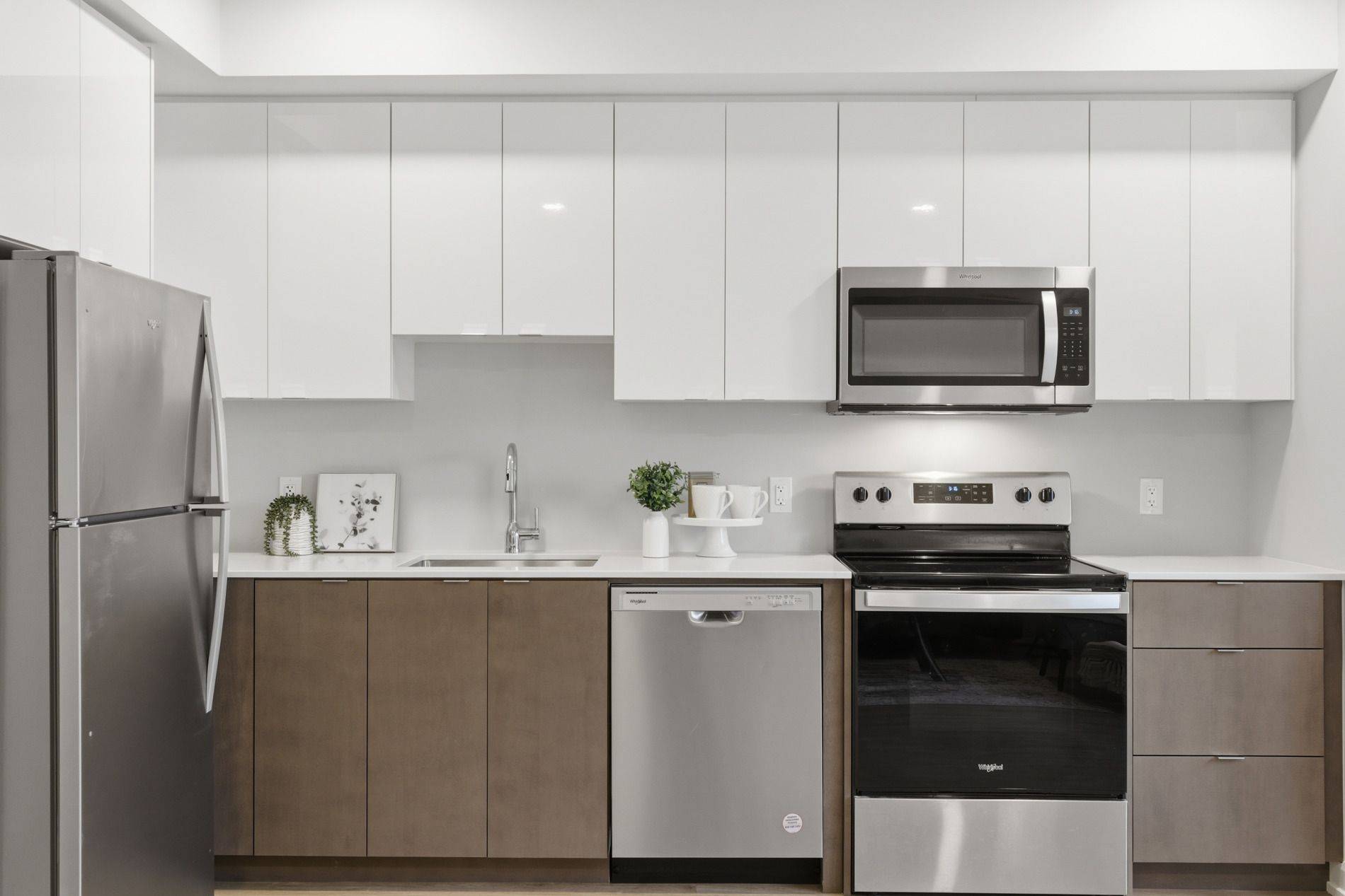 Guelph, ON N1H 3Z1,708 Woolwich ST #116