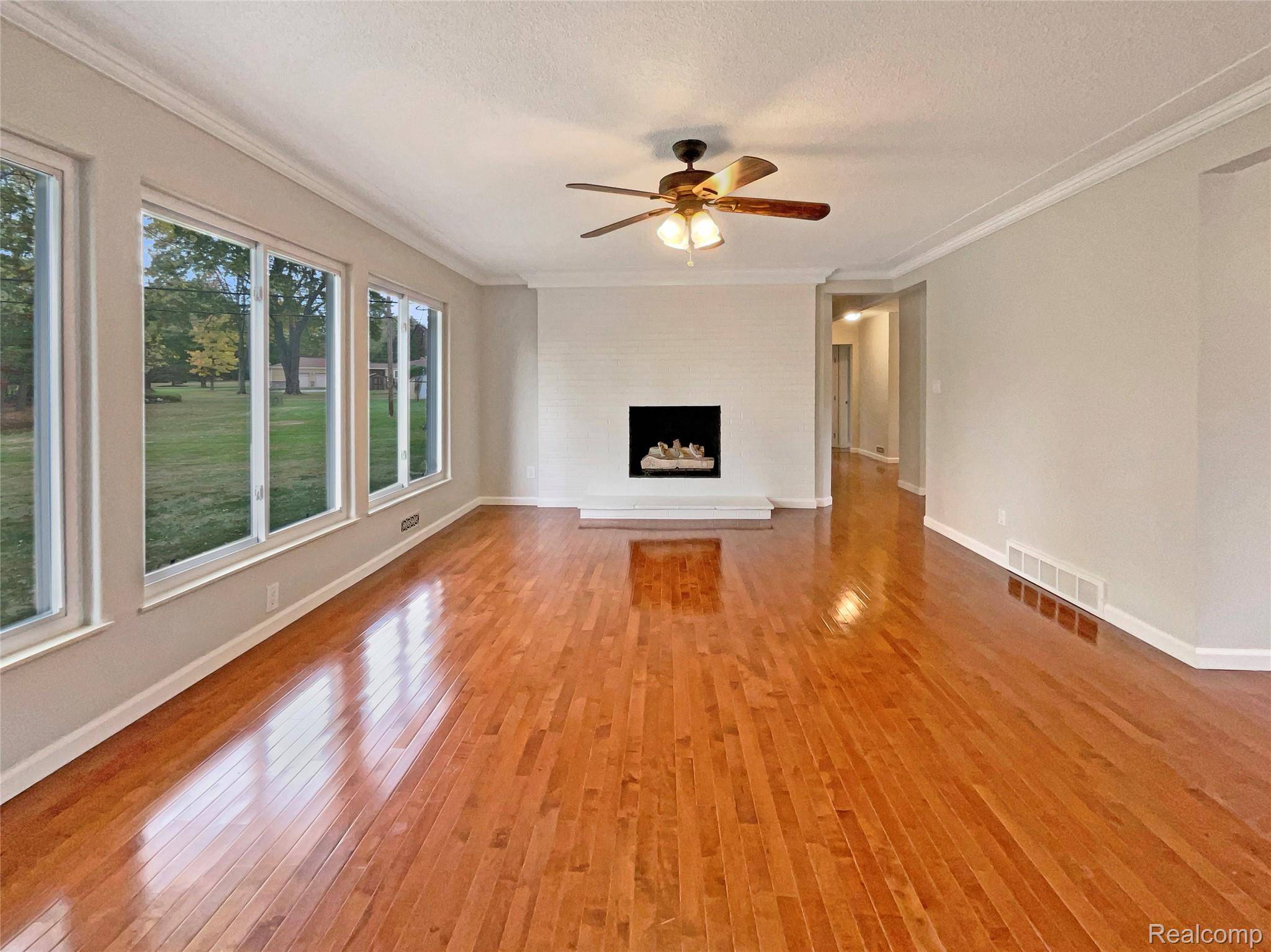 Farmington Hills, MI 48334,26333 Springfield DR