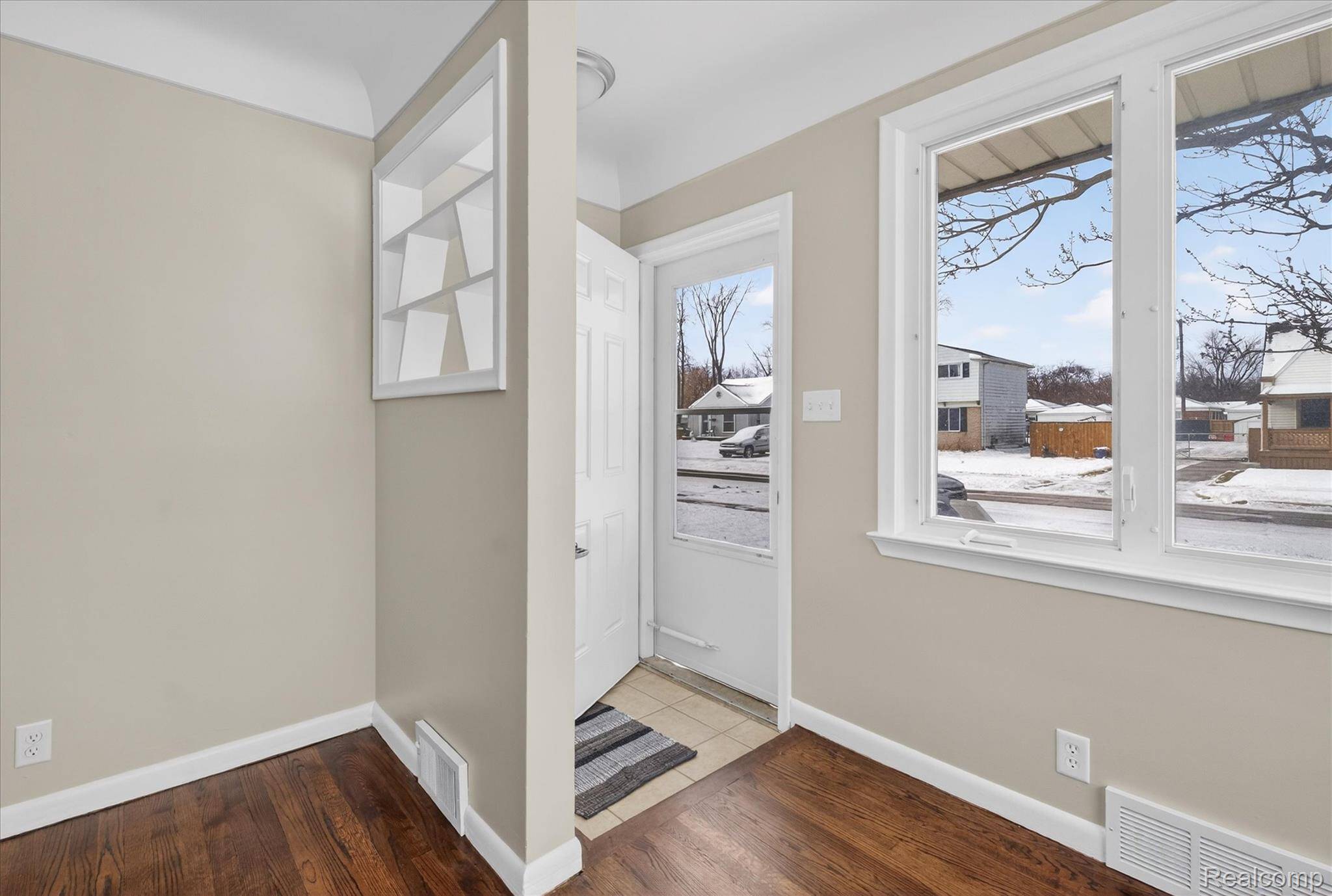 Roseville, MI 48066,26740 Nieman ST