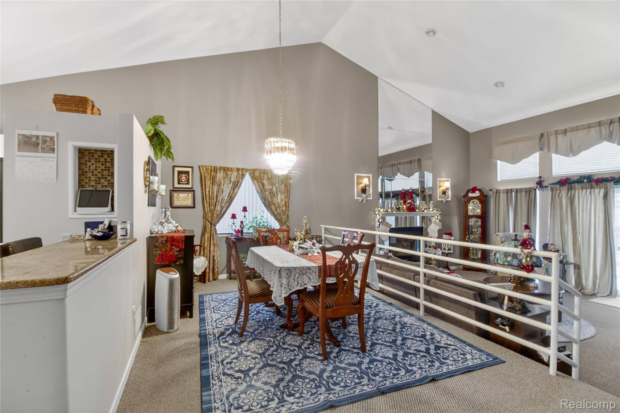 West Bloomfield, MI 48323,5148 Woodrun CT