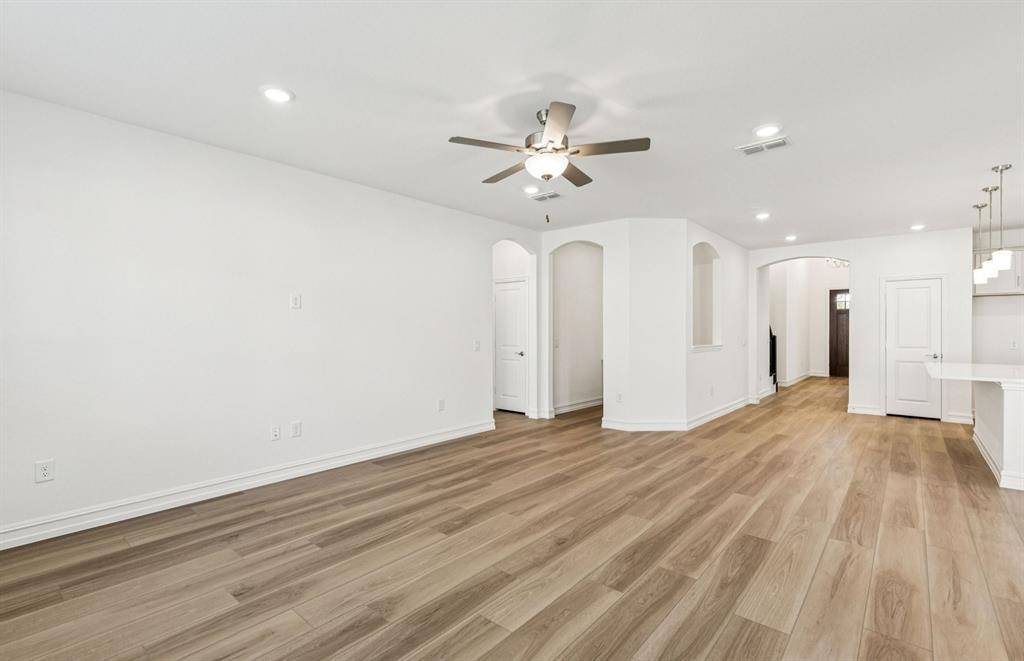 Mckinney, TX 75071,4217 Tawakoni Drive