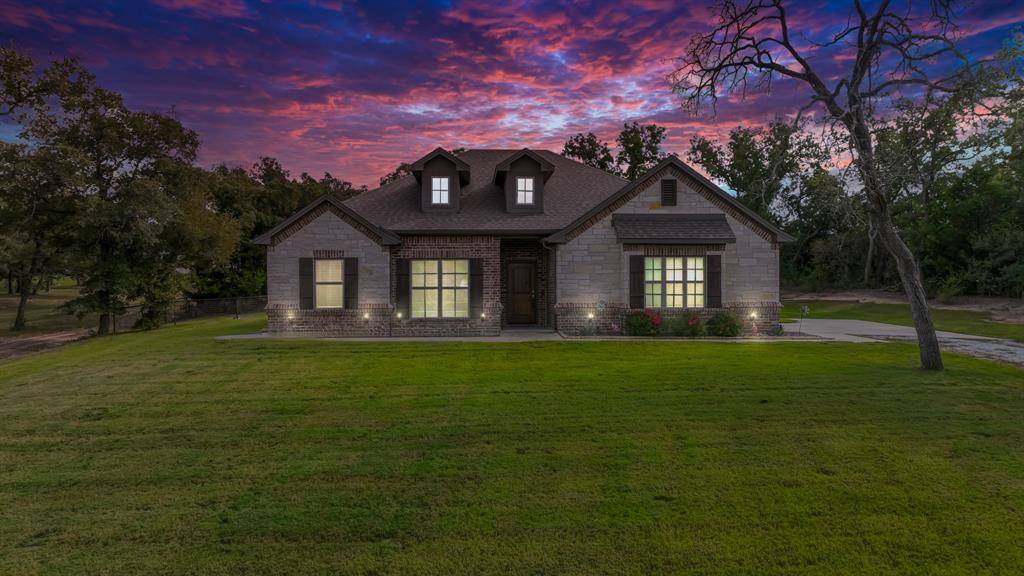 Paradise, TX 76073,110 Oakwood Hills Drive