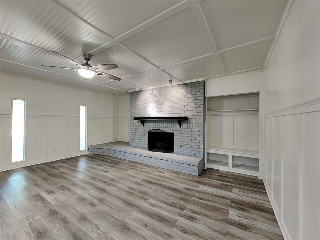 Benbrook, TX 76126,1019 Park Center Street