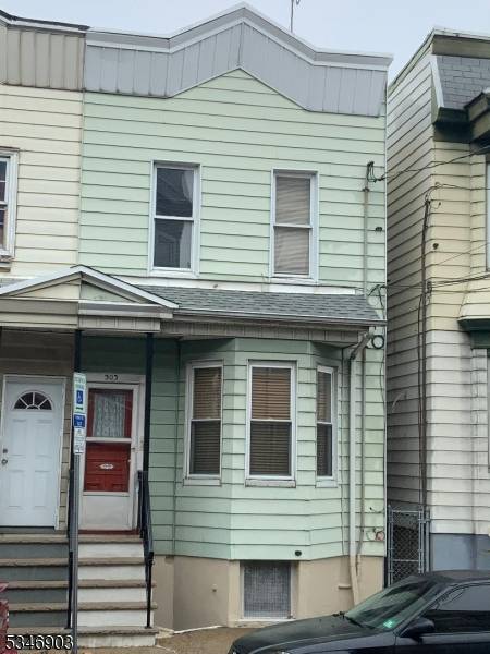 Newark City, NJ 07105,303 Elm St