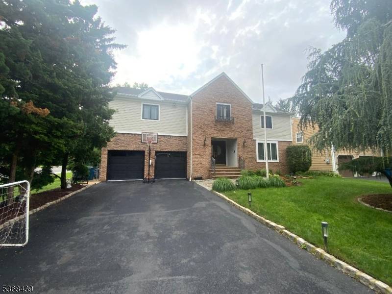 Kenilworth Boro, NJ 07033,341 N 19Th St