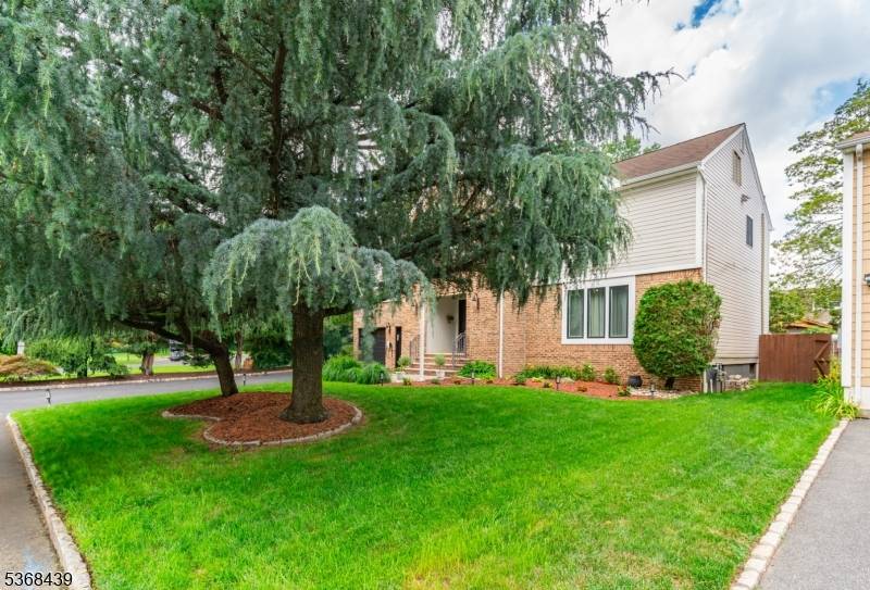 Kenilworth Boro, NJ 07033,341 N 19Th St