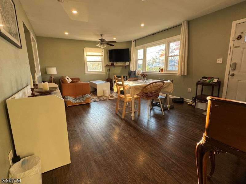 Piscataway Twp., NJ 08854,114 Netherwood Ave