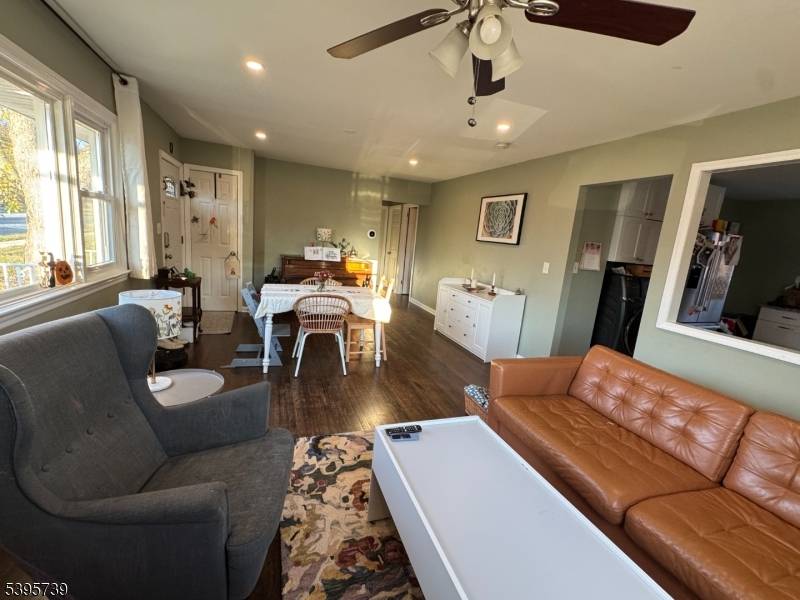 Piscataway Twp., NJ 08854,114 Netherwood Ave