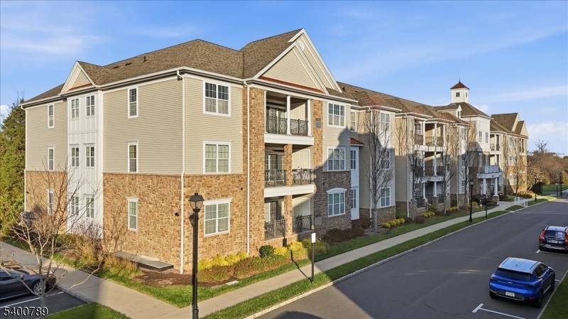 Franklin Twp., NJ 08873,5301 Enclave Circle