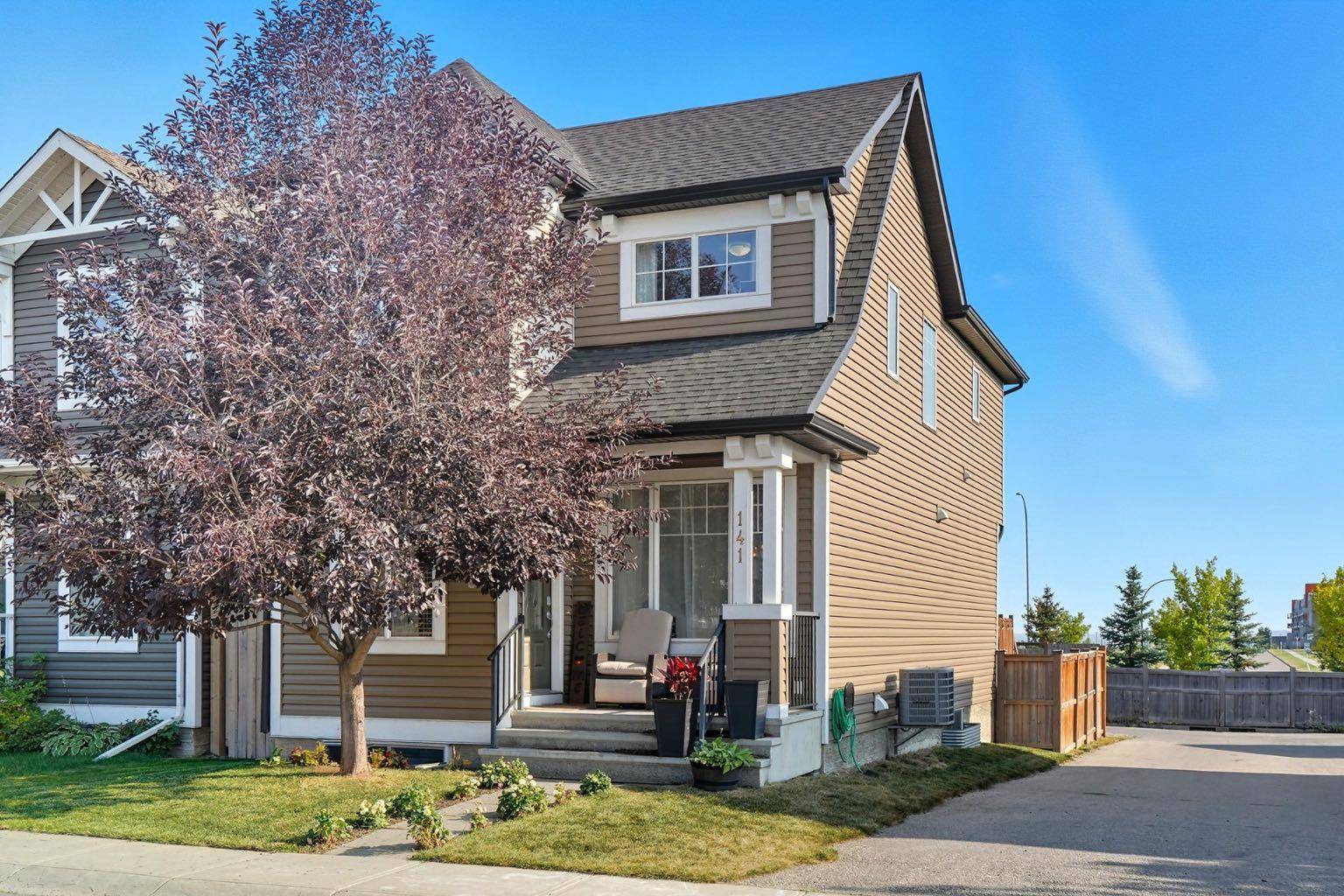 Calgary, AB T3M1P7,141 Auburn Crest GN SE