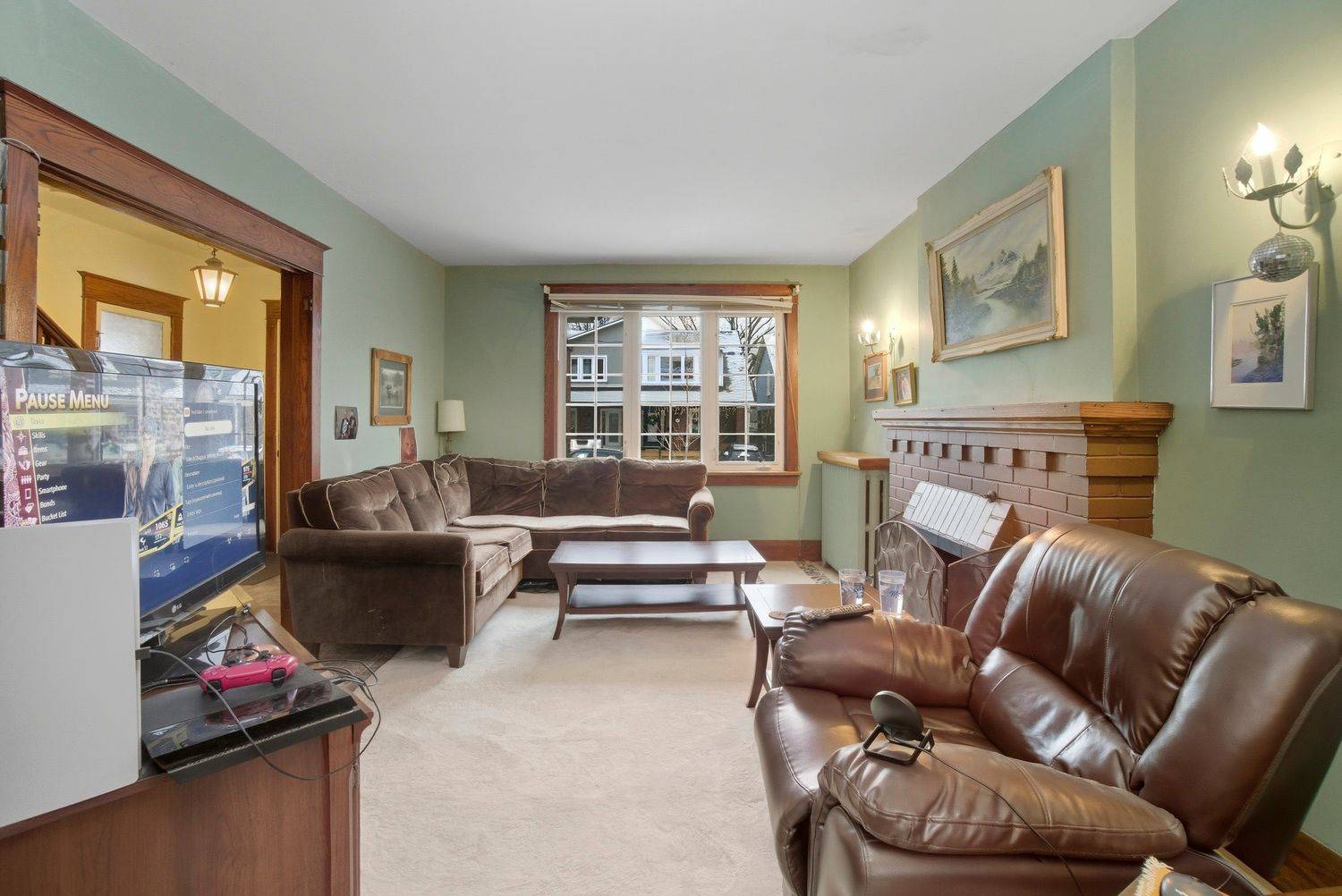 Toronto E02, ON M4L 3R8,130 Elmer AVE