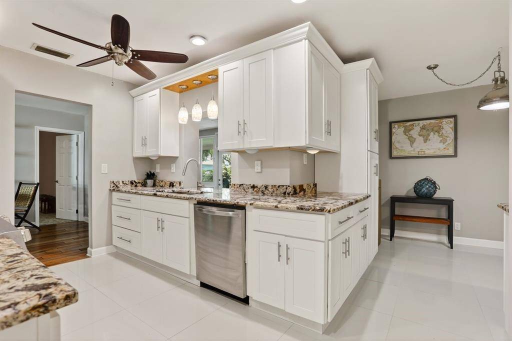 Tamarac, FL 33321,6800 NW 75th St