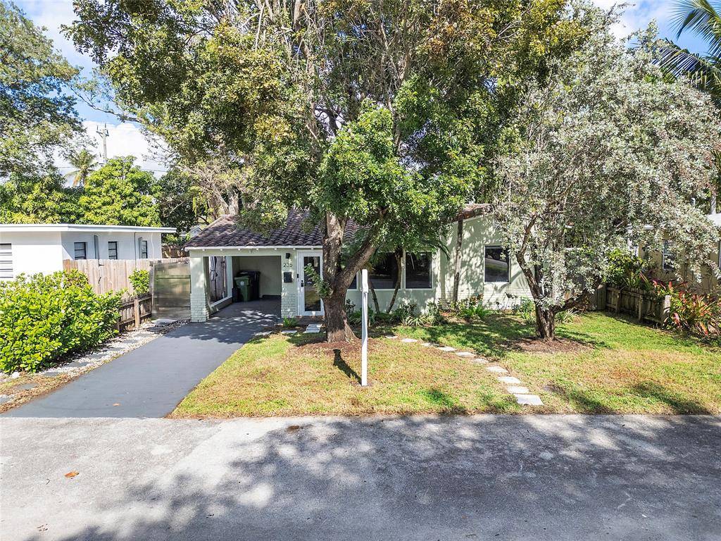 Wilton Manors, FL 33305,235 NE 21st St
