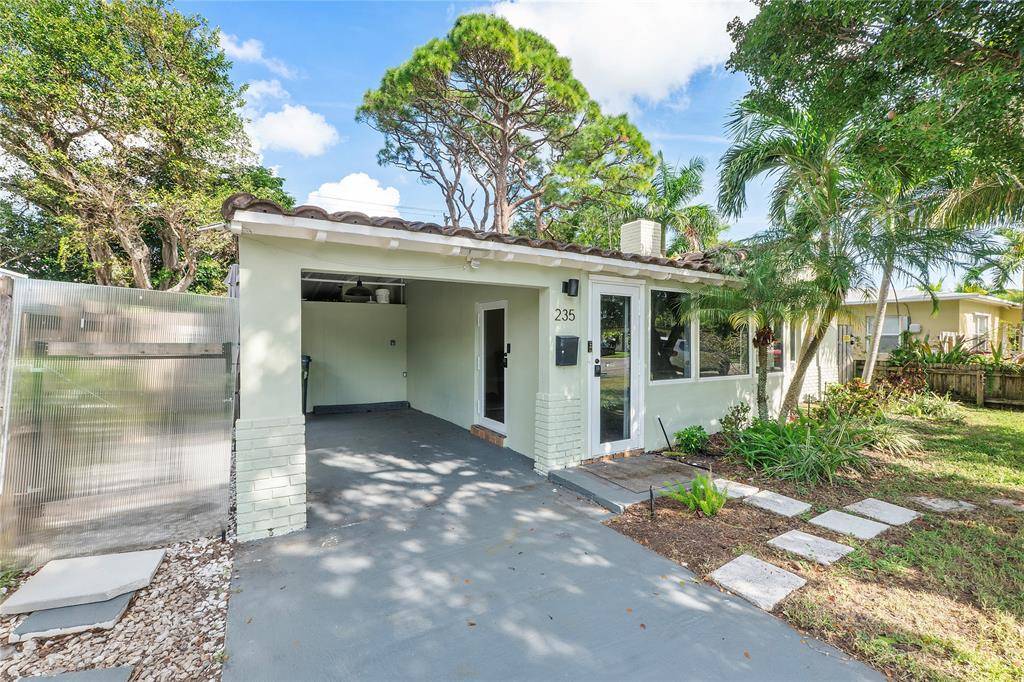 Wilton Manors, FL 33305,235 NE 21st St