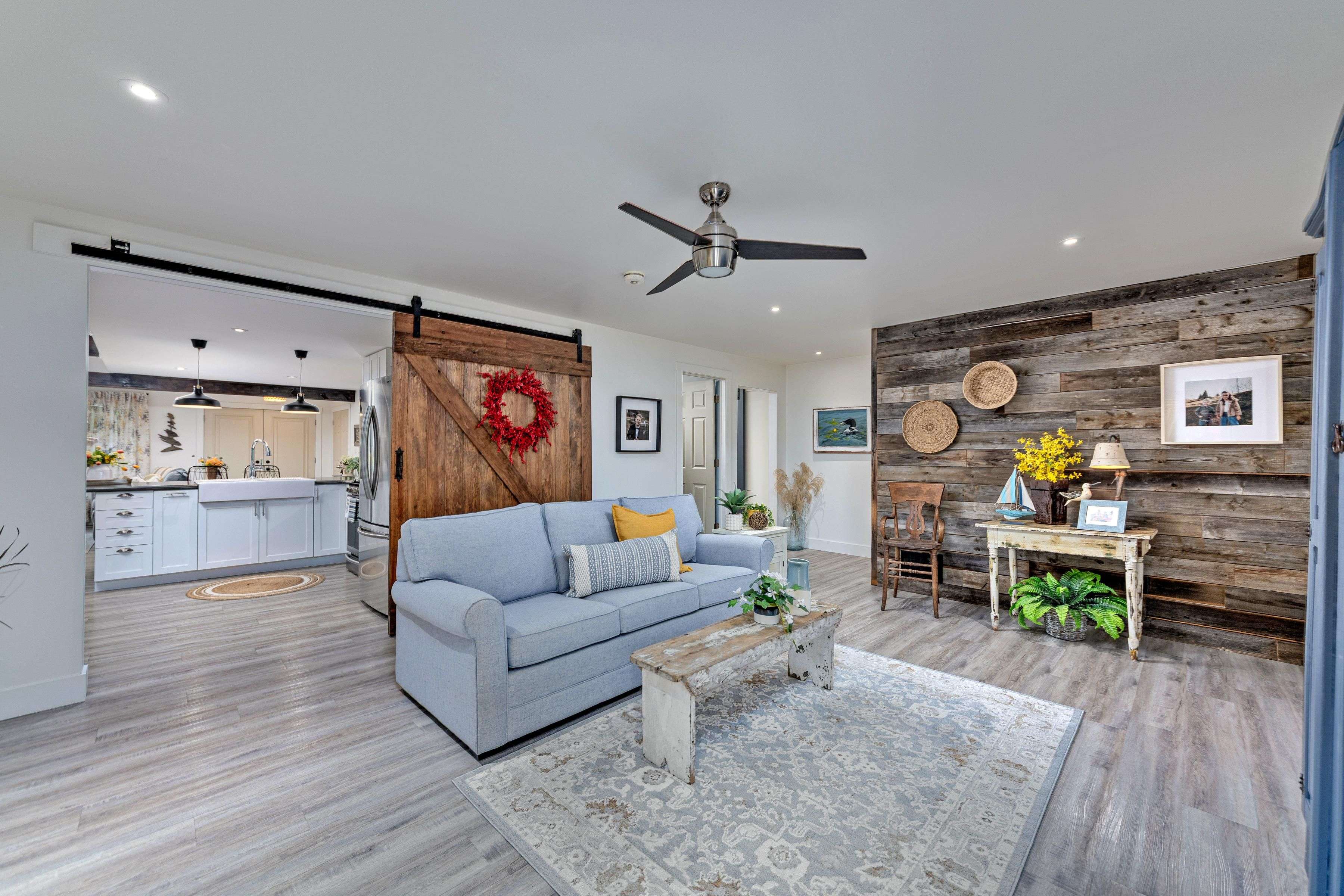 Innisfil, ON L0L 1R0,182 Parkview DR