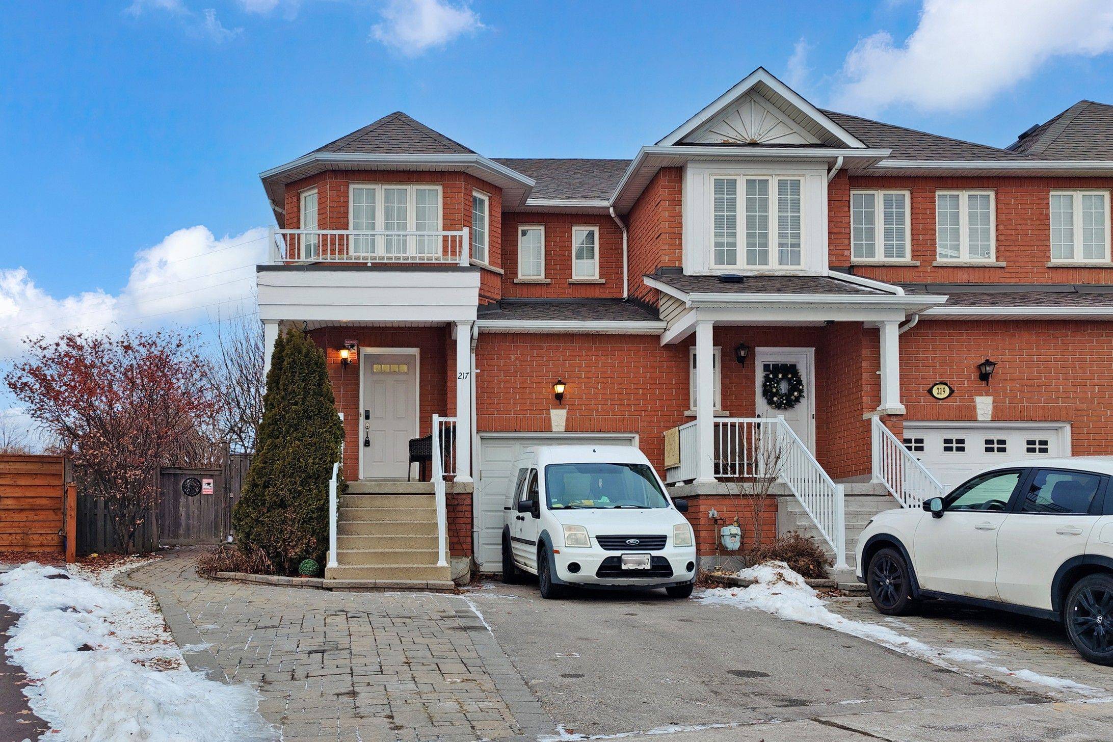 Vaughan, ON L6A 4A3,217 Stonebriar DR N