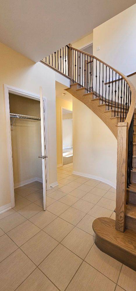 Penetanguishene, ON L9M 0W8,11 Revol RD