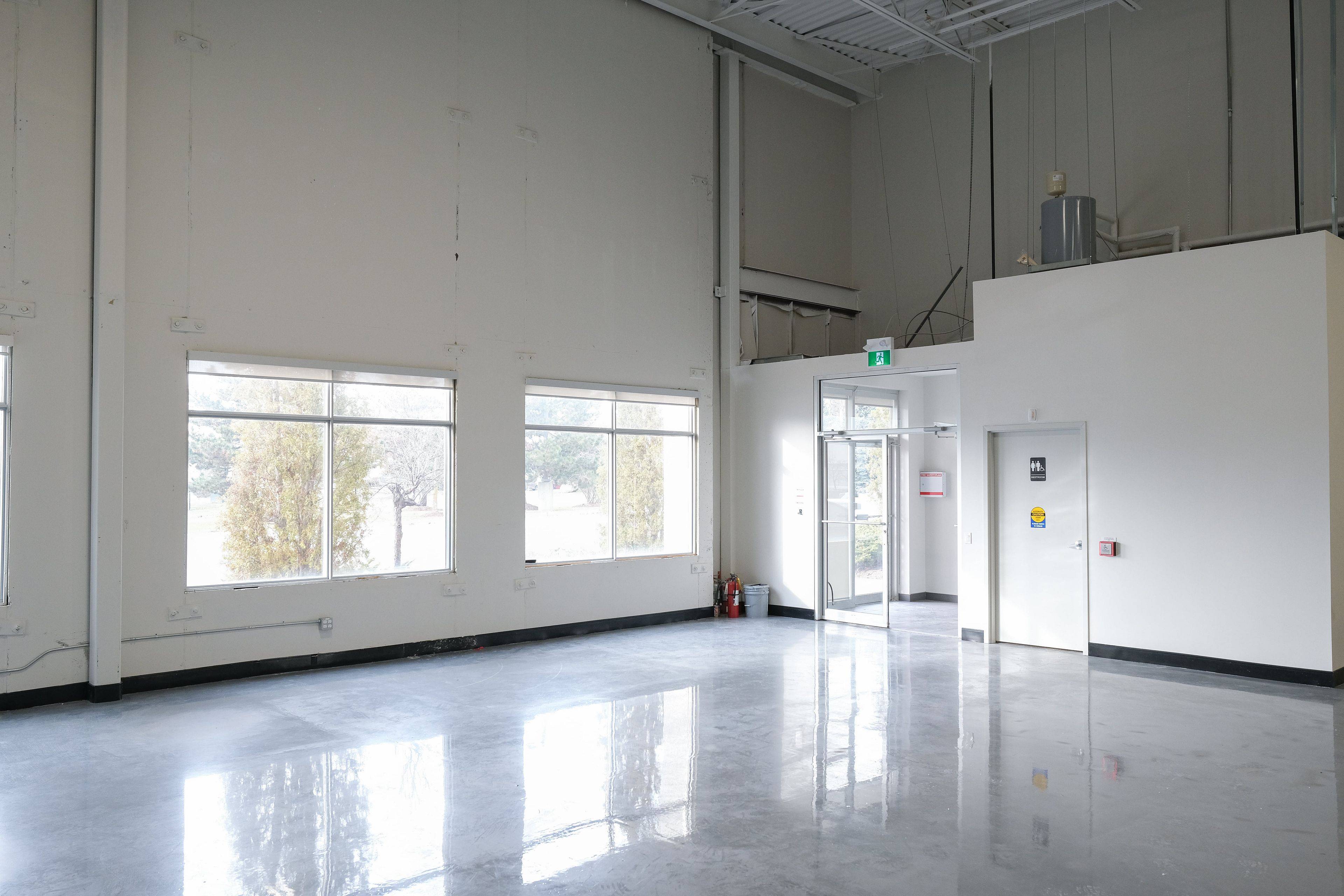 Mississauga, ON L5N 5M4,2850 Argentia RD #2